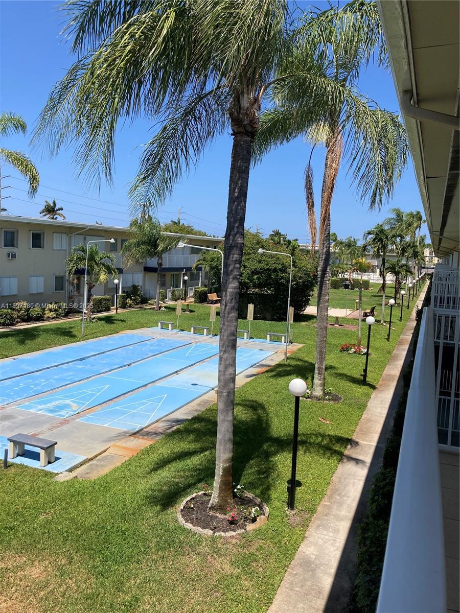 SUNSHINE VILLA CO-OP - Residential