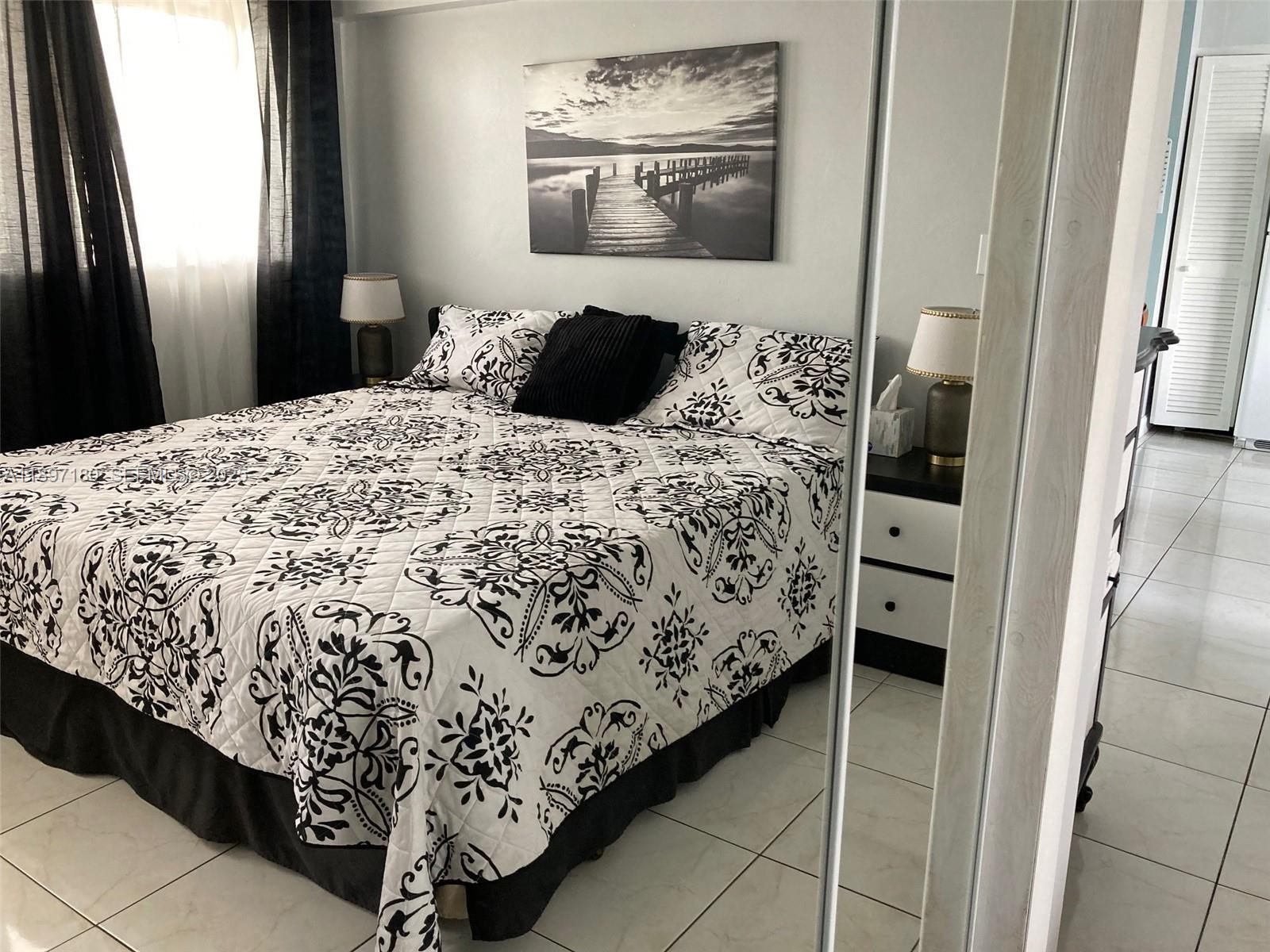 SUNSHINE VILLA CO-OP - Residential