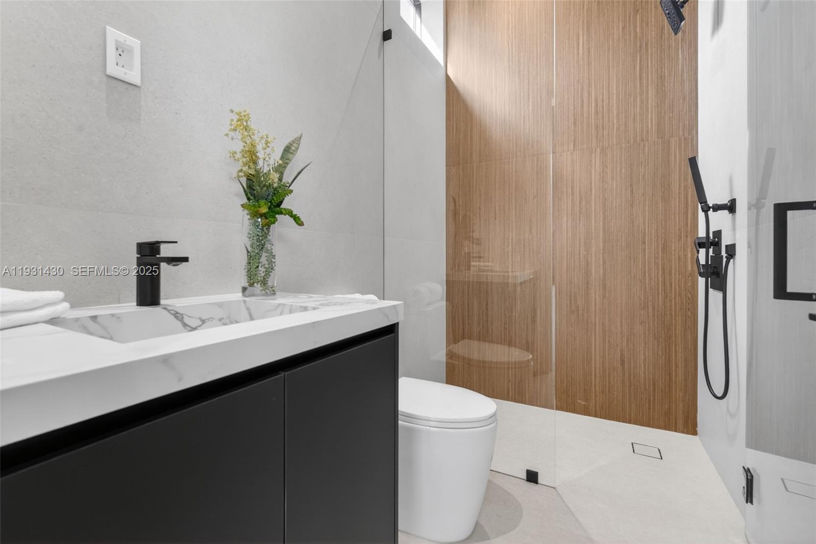 RANCH ESTATES 1ST ADDN - Residential