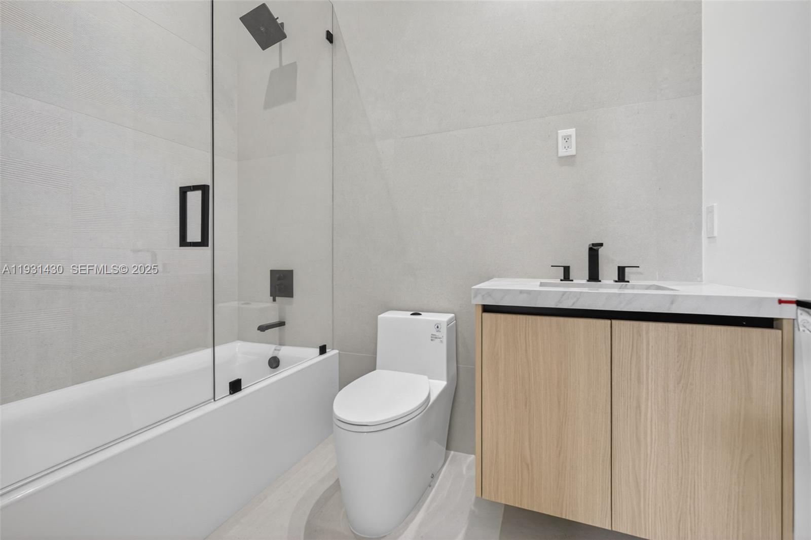 RANCH ESTATES 1ST ADDN - Residential