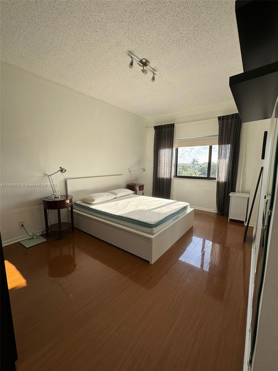 ATLANTIC ROSE CONDO - Residential