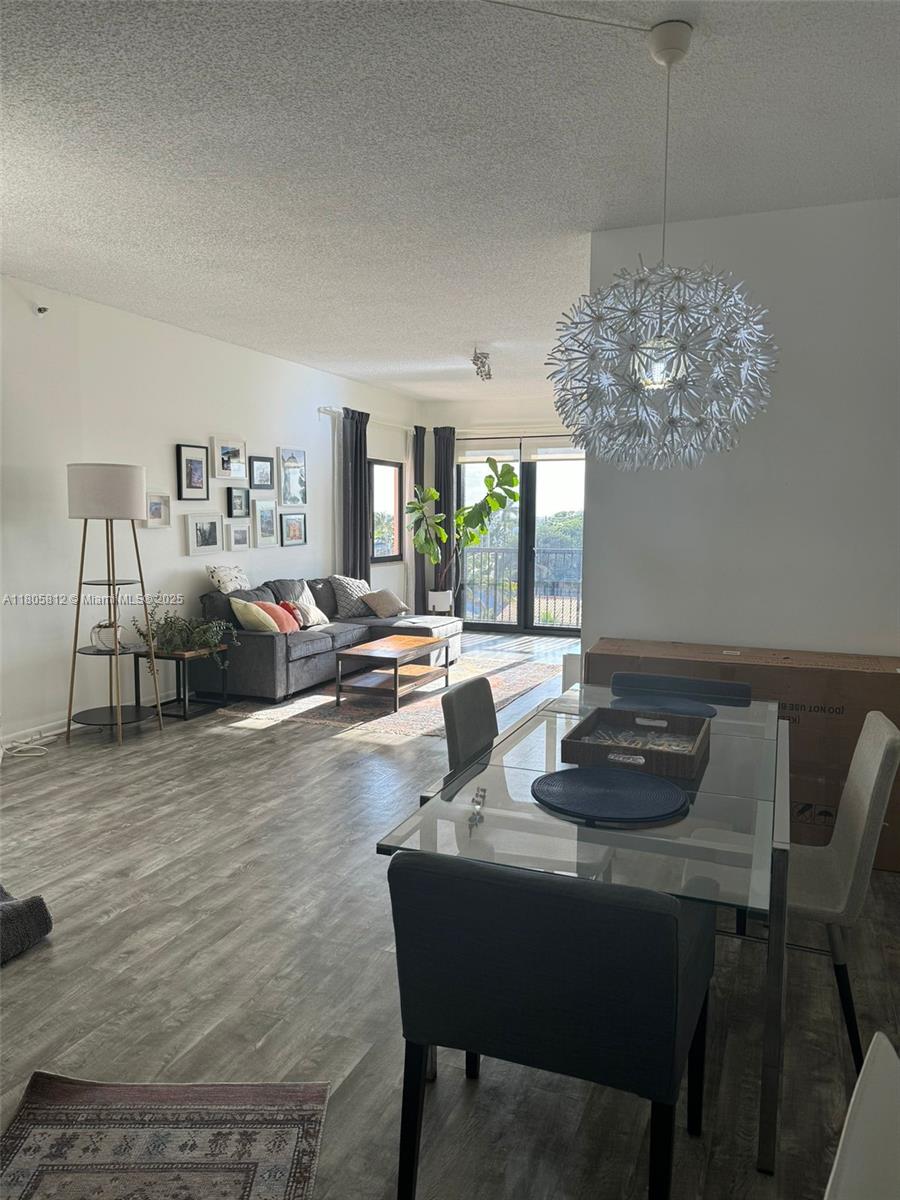 8816 Collins Ave 304