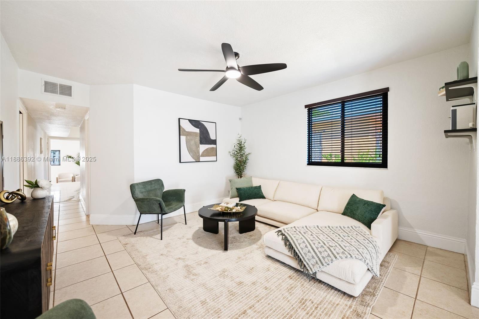 944 SW 10th Ave