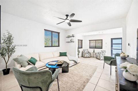 944 SW 10th Ave Miami FL 33130