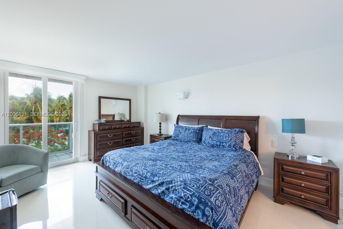 ARLEN HOUSE EAST CONDO - Residential