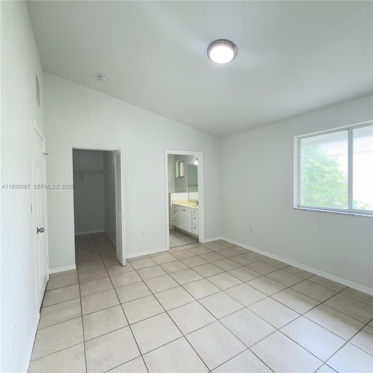 HAMILTON PLACE - Residential Lease