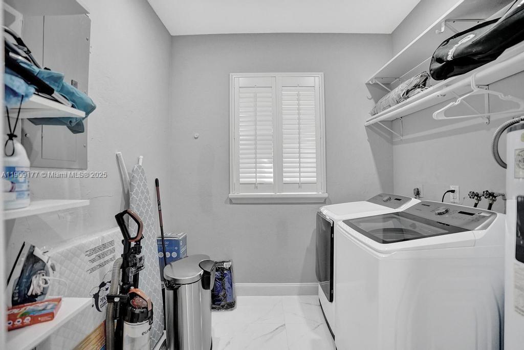 COVE 5TH SEC - Residential