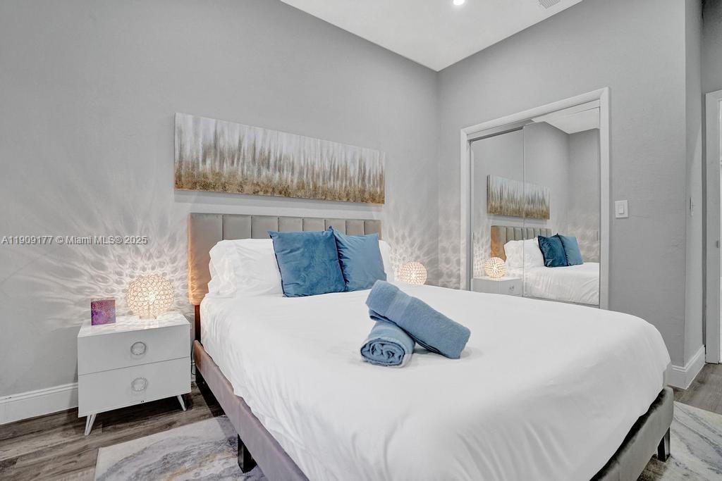 COVE 5TH SEC - Residential