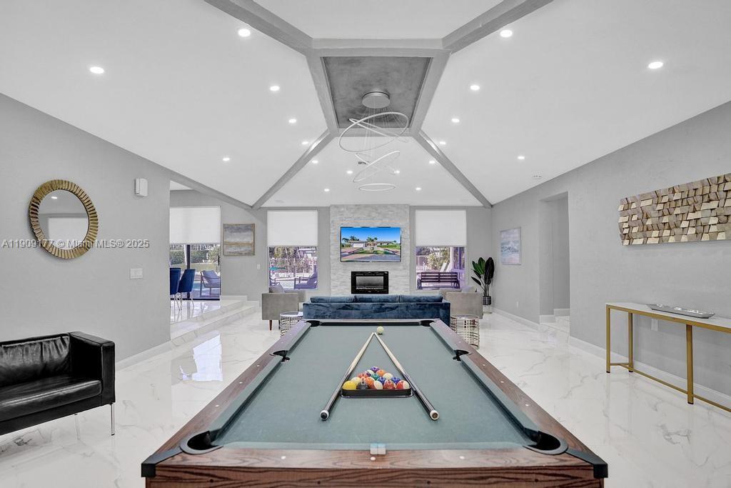 COVE 5TH SEC - Residential