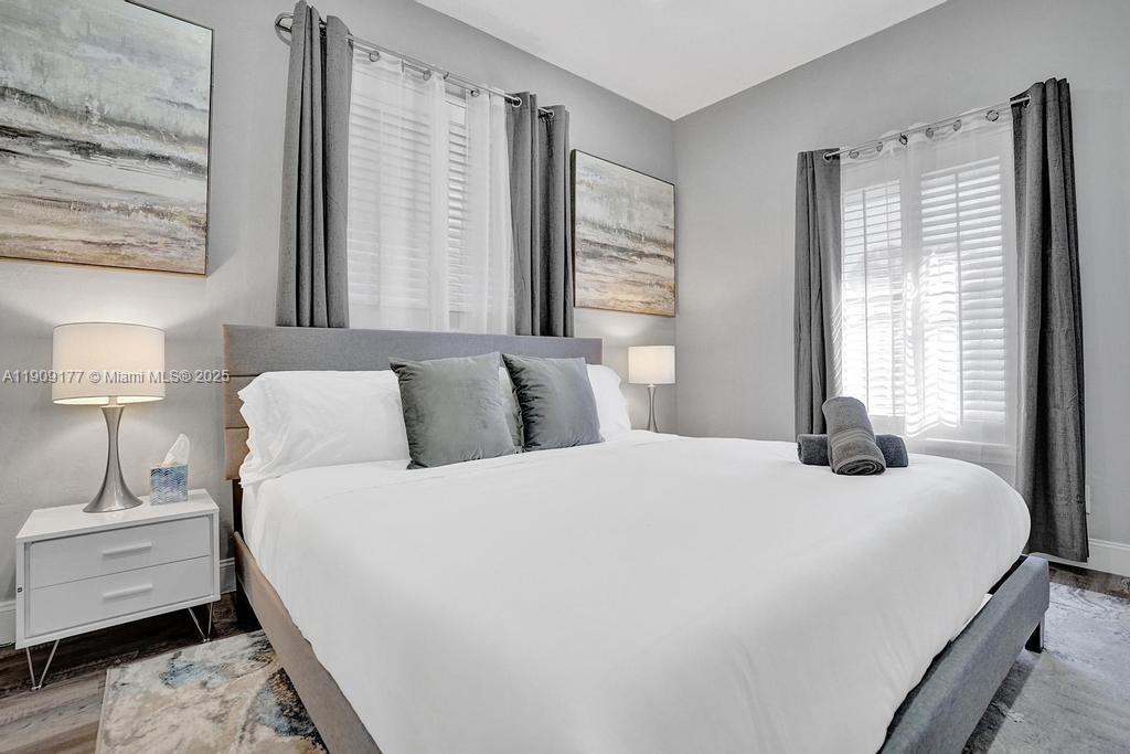 COVE 5TH SEC - Residential