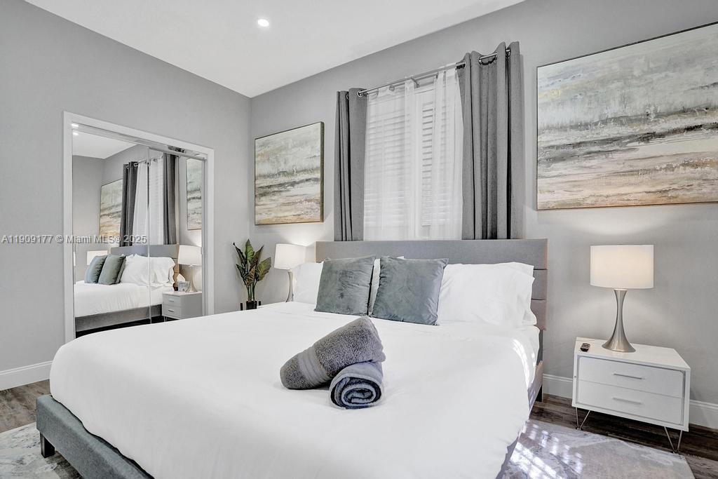 COVE 5TH SEC - Residential