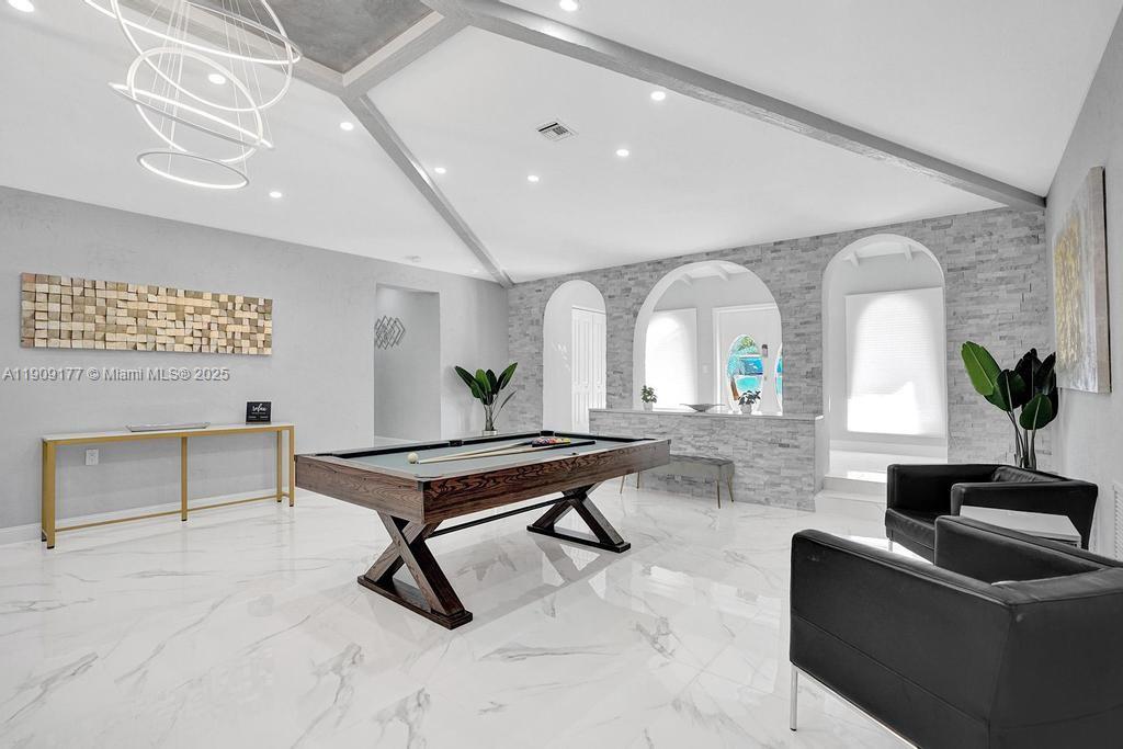 COVE 5TH SEC - Residential