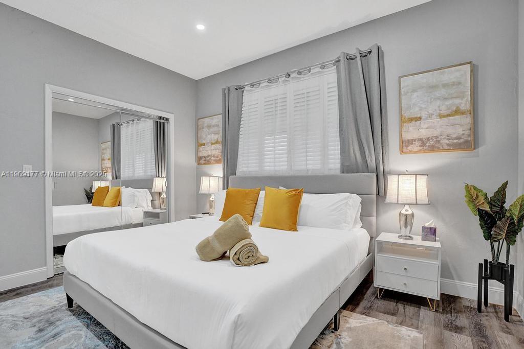 COVE 5TH SEC - Residential