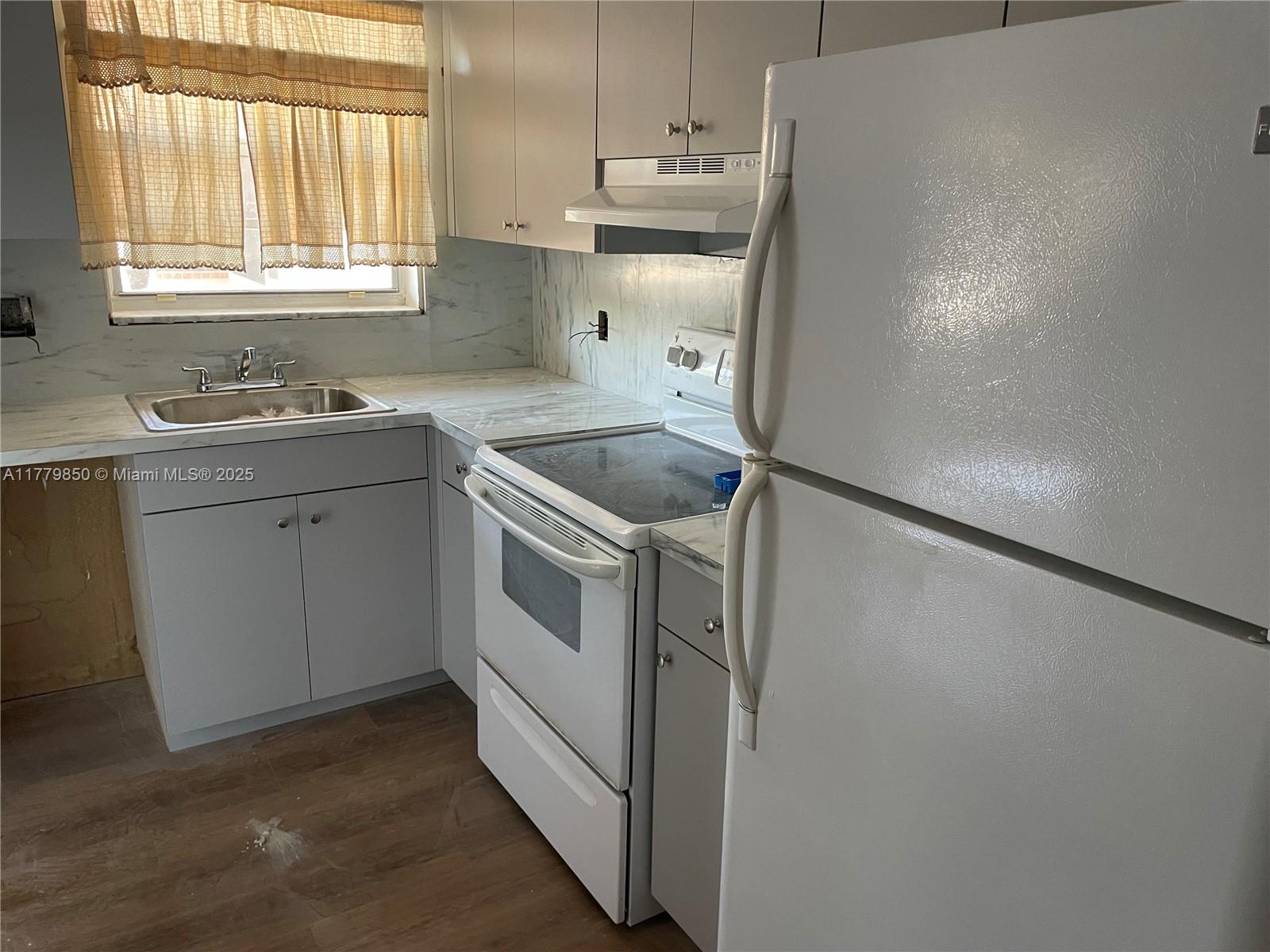 2041 NW 81st Ave 414