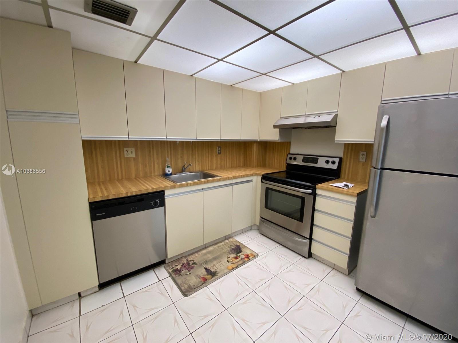 THE CLIPPER AT BISC COVE - Residential Lease