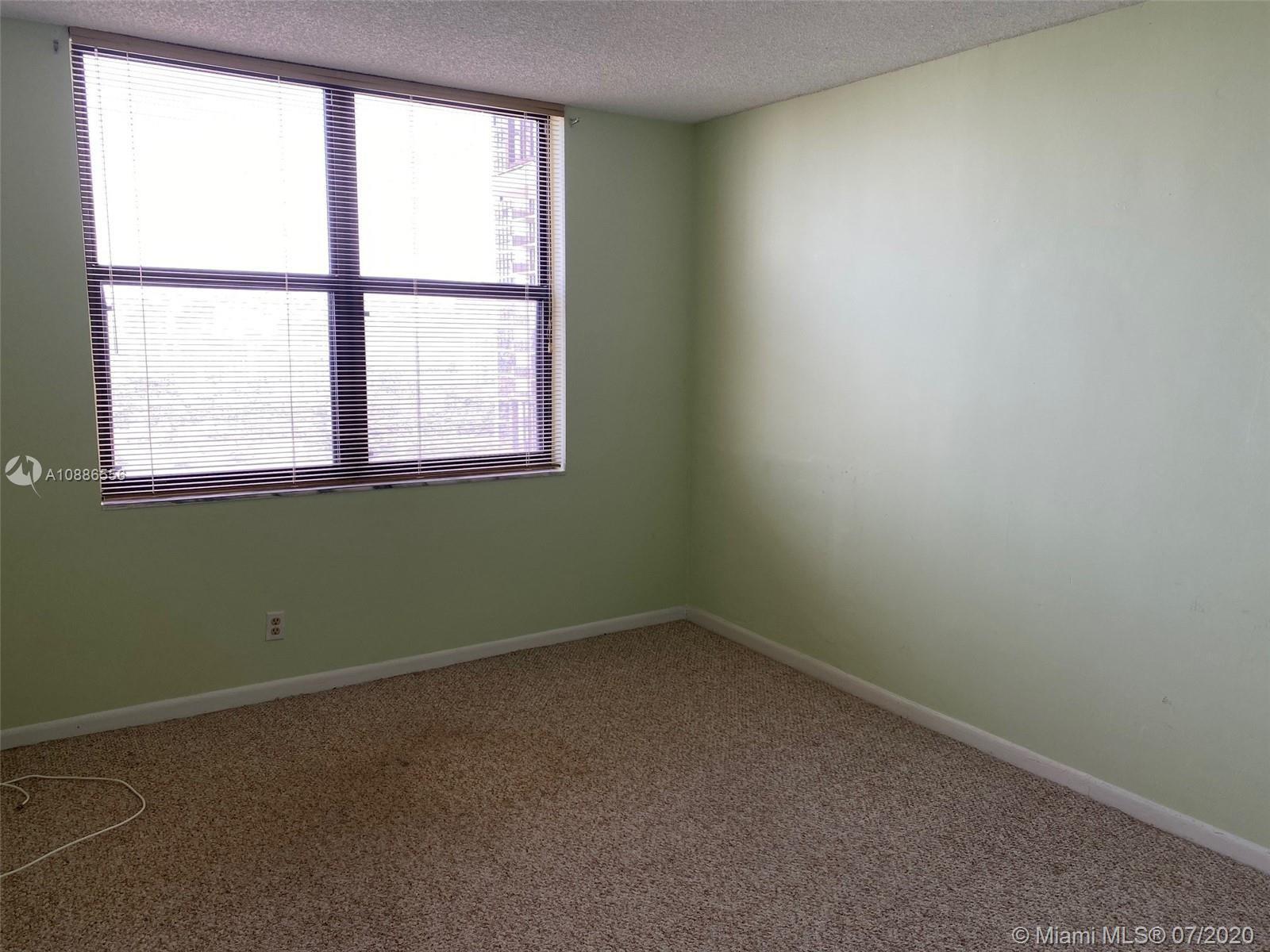 THE CLIPPER AT BISC COVE - Residential Lease