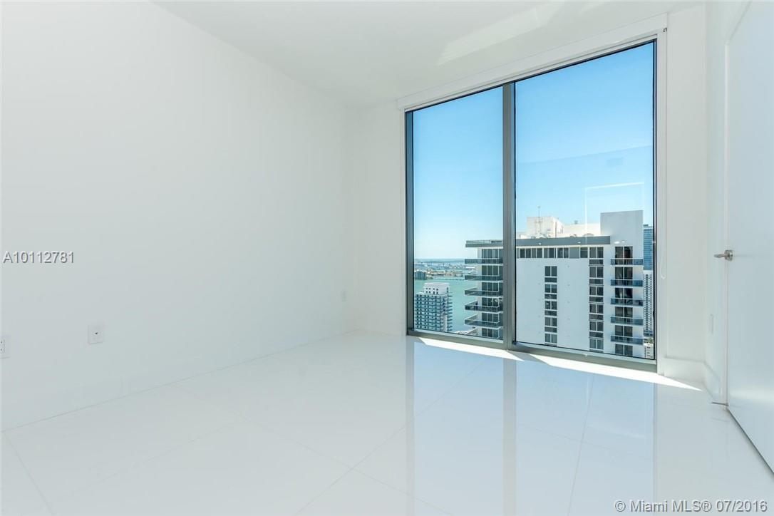 Icon Bay - Residential Lease