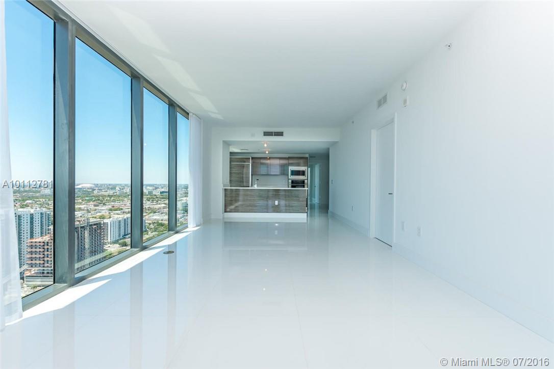 Icon Bay - Residential Lease