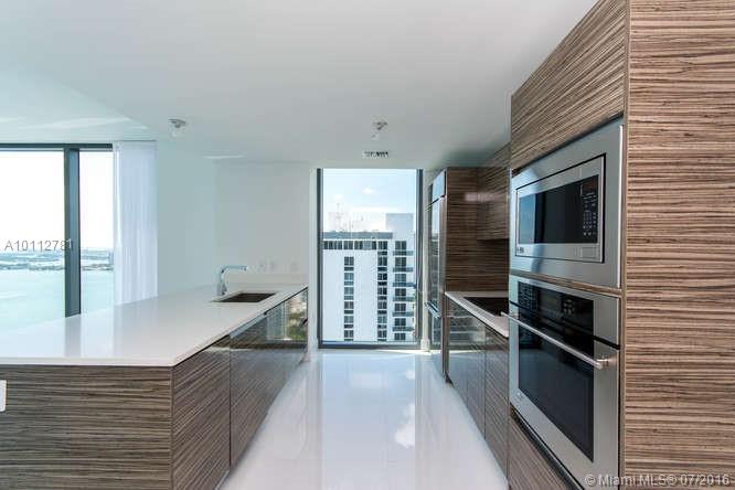 Icon Bay - Residential Lease