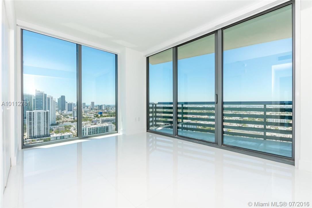 Icon Bay - Residential Lease