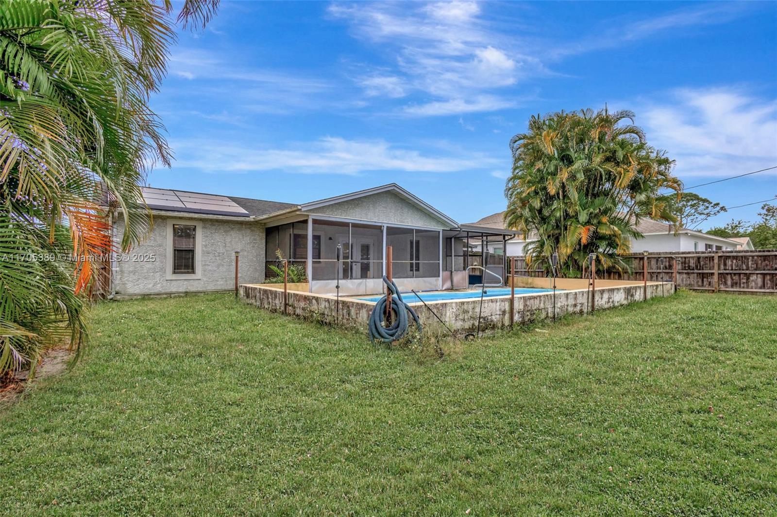 PORT ST LUCIE SECTION 18 - Residential