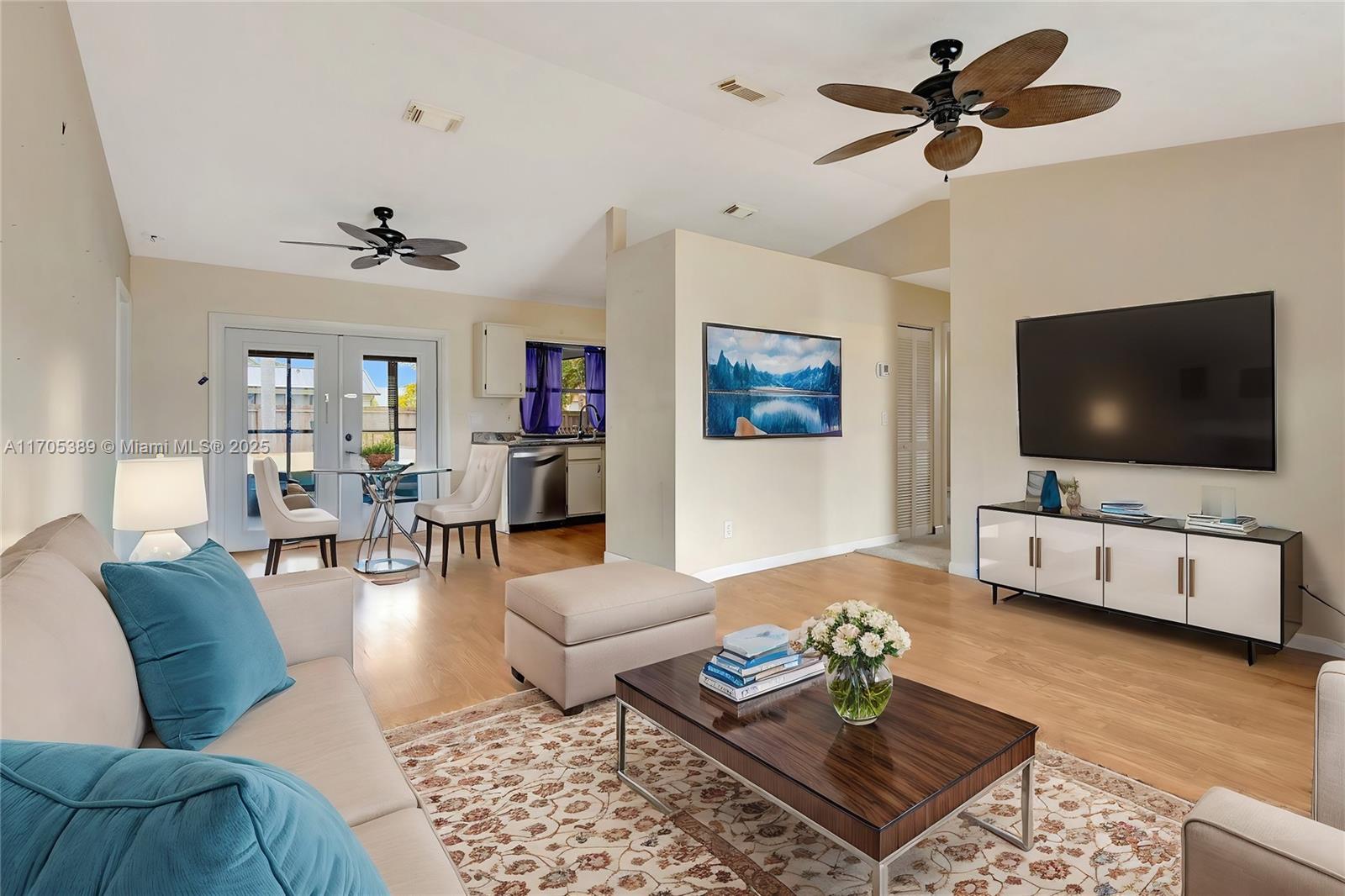 PORT ST LUCIE SECTION 18 - Residential