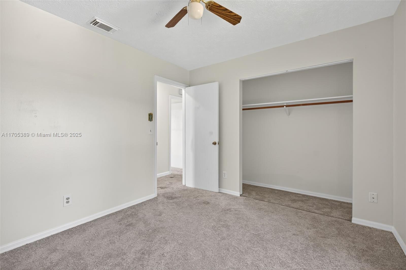 PORT ST LUCIE SECTION 18 - Residential