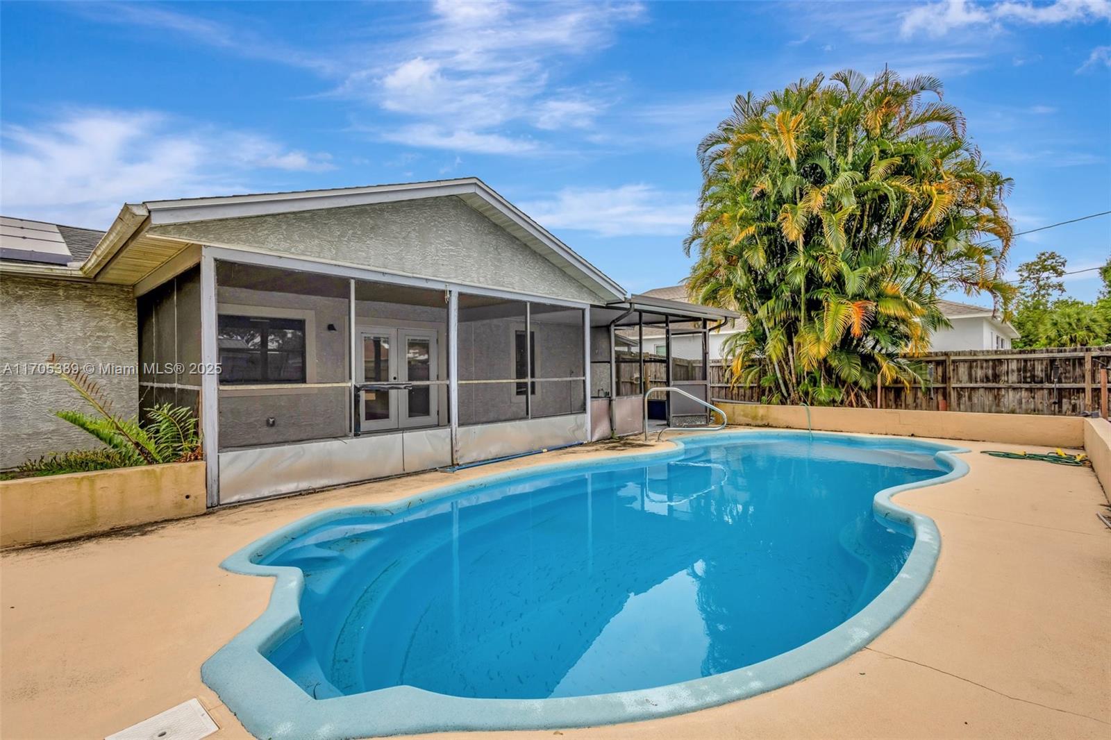 PORT ST LUCIE SECTION 18 - Residential