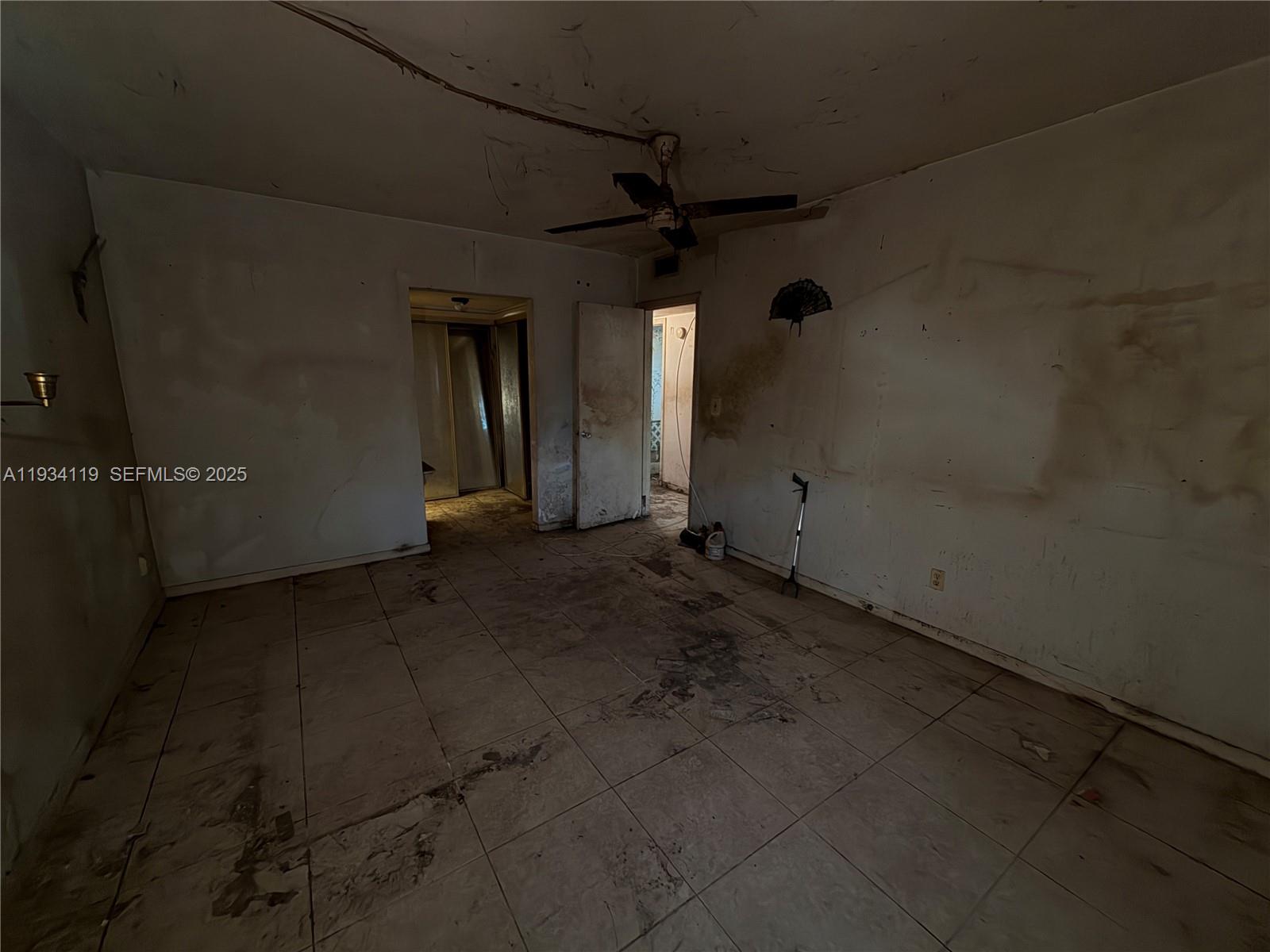 17247 SW 112th Pl 21044