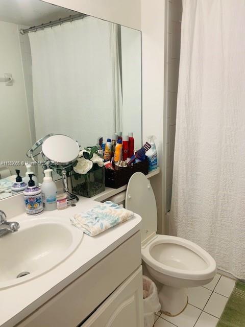 Photo 10 of 23 of 2642 Collins Ave 302 condo