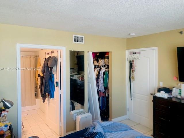 Photo 12 of 23 of 2642 Collins Ave 302 condo