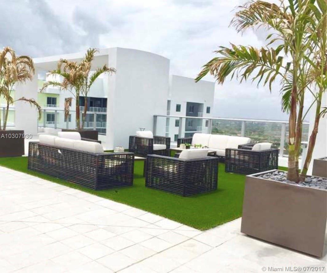 BRICKELL TEN - Residential Lease