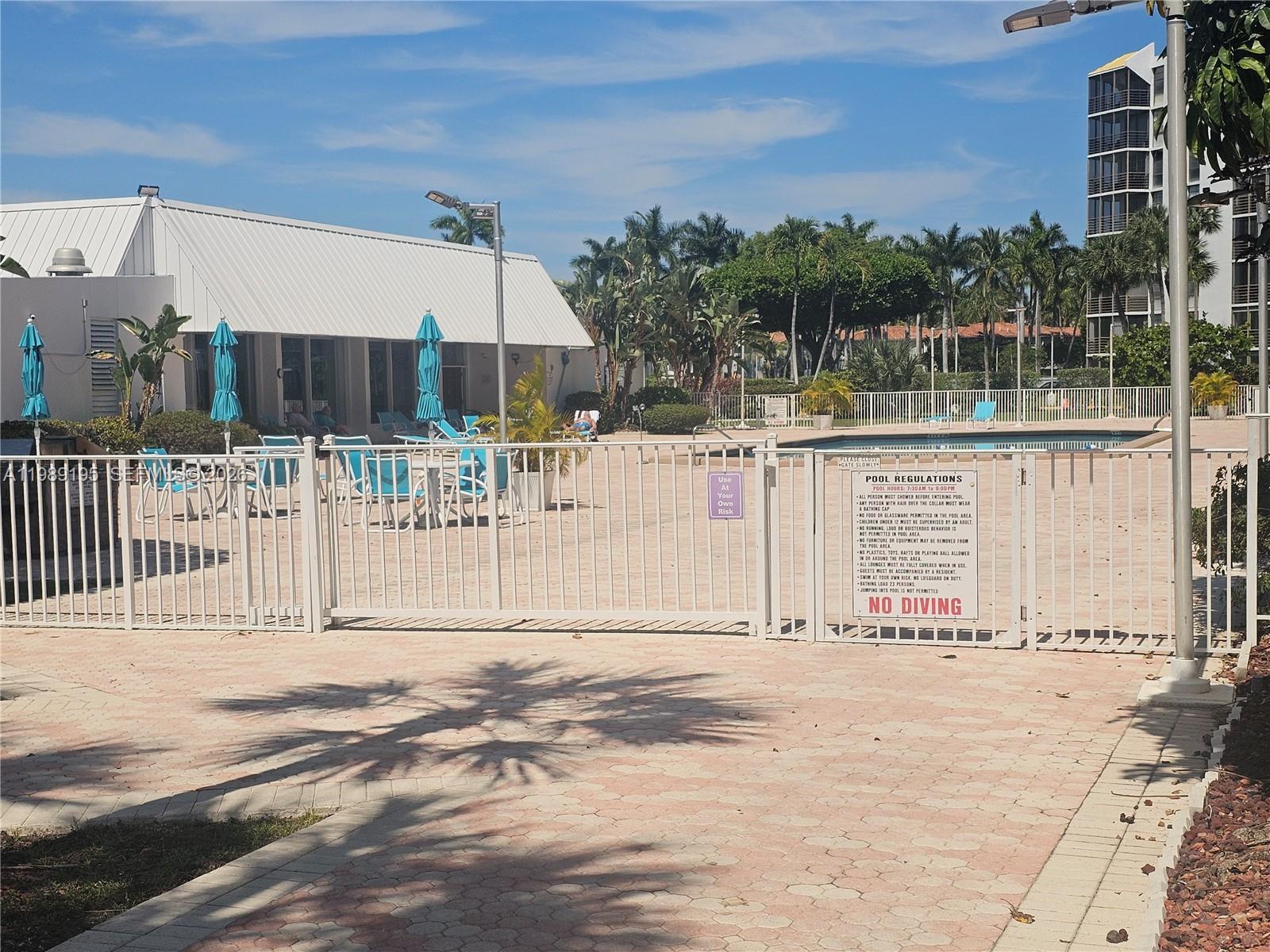 BISCAYA IV CONDO - Residential