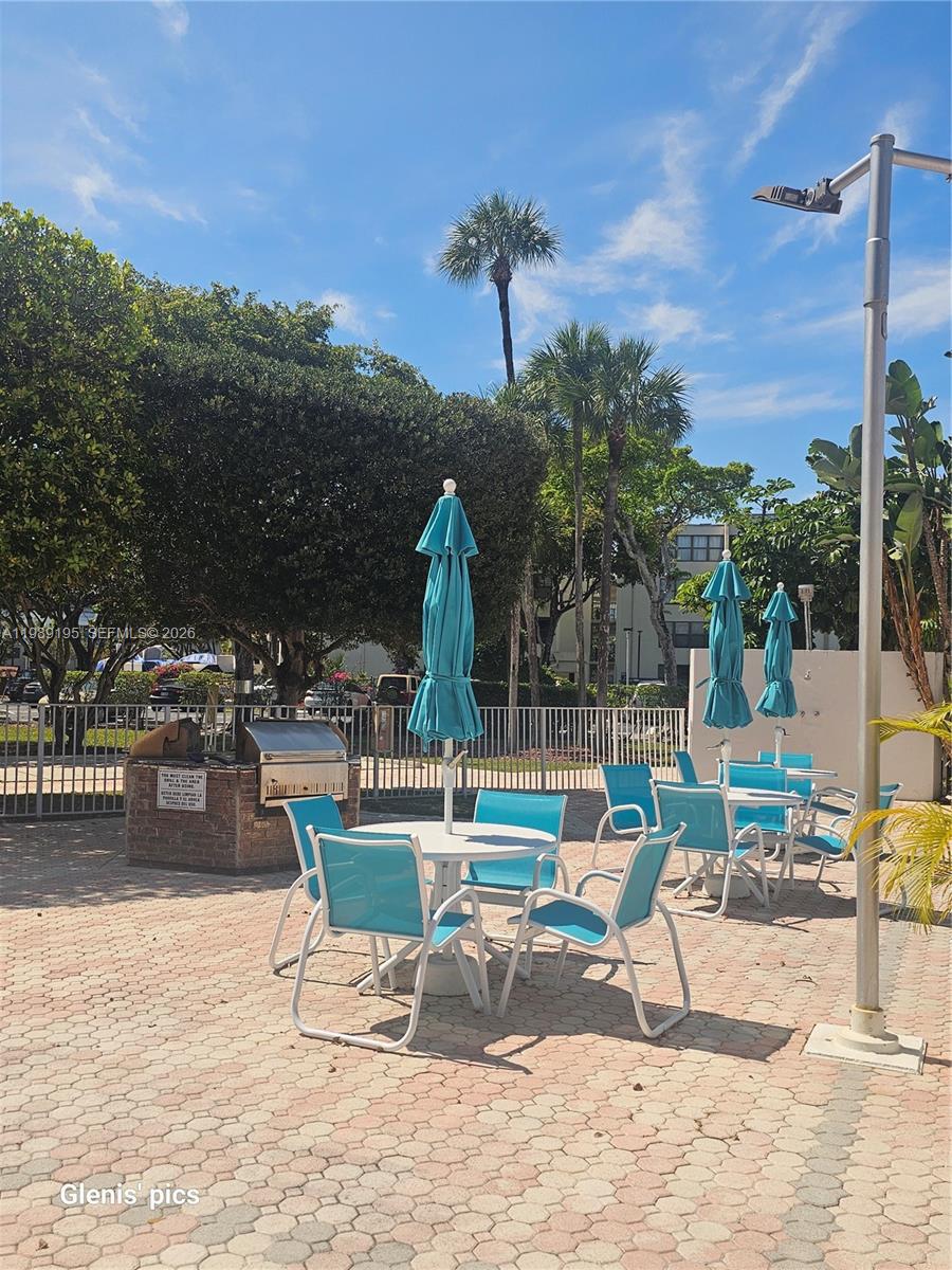 BISCAYA IV CONDO - Residential