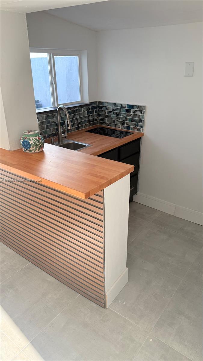 SPRING GARDEN - Residential