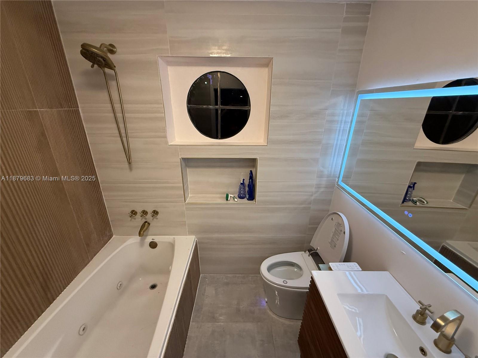 SPRING GARDEN - Residential