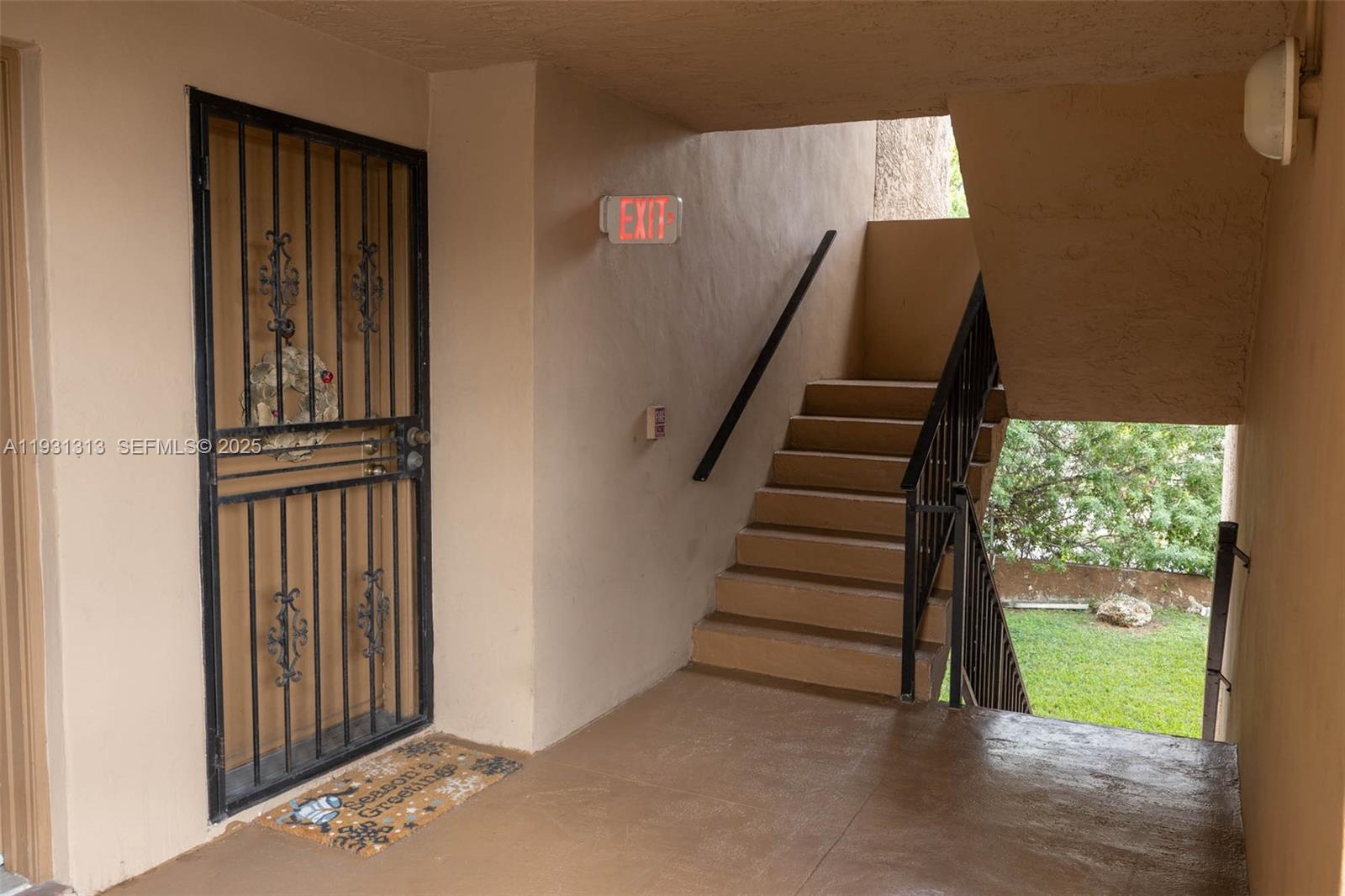 FERNWOODS CONDO NO 3 - Residential