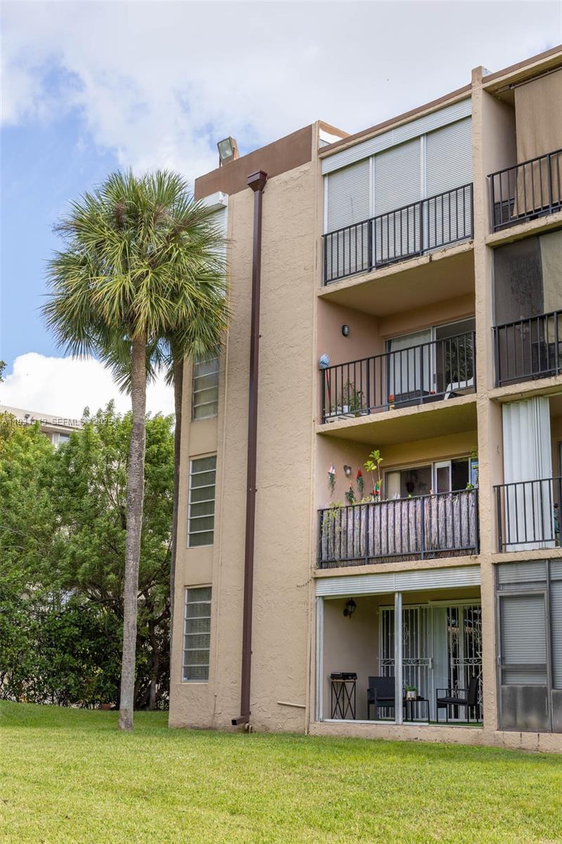 FERNWOODS CONDO NO 3 - Residential