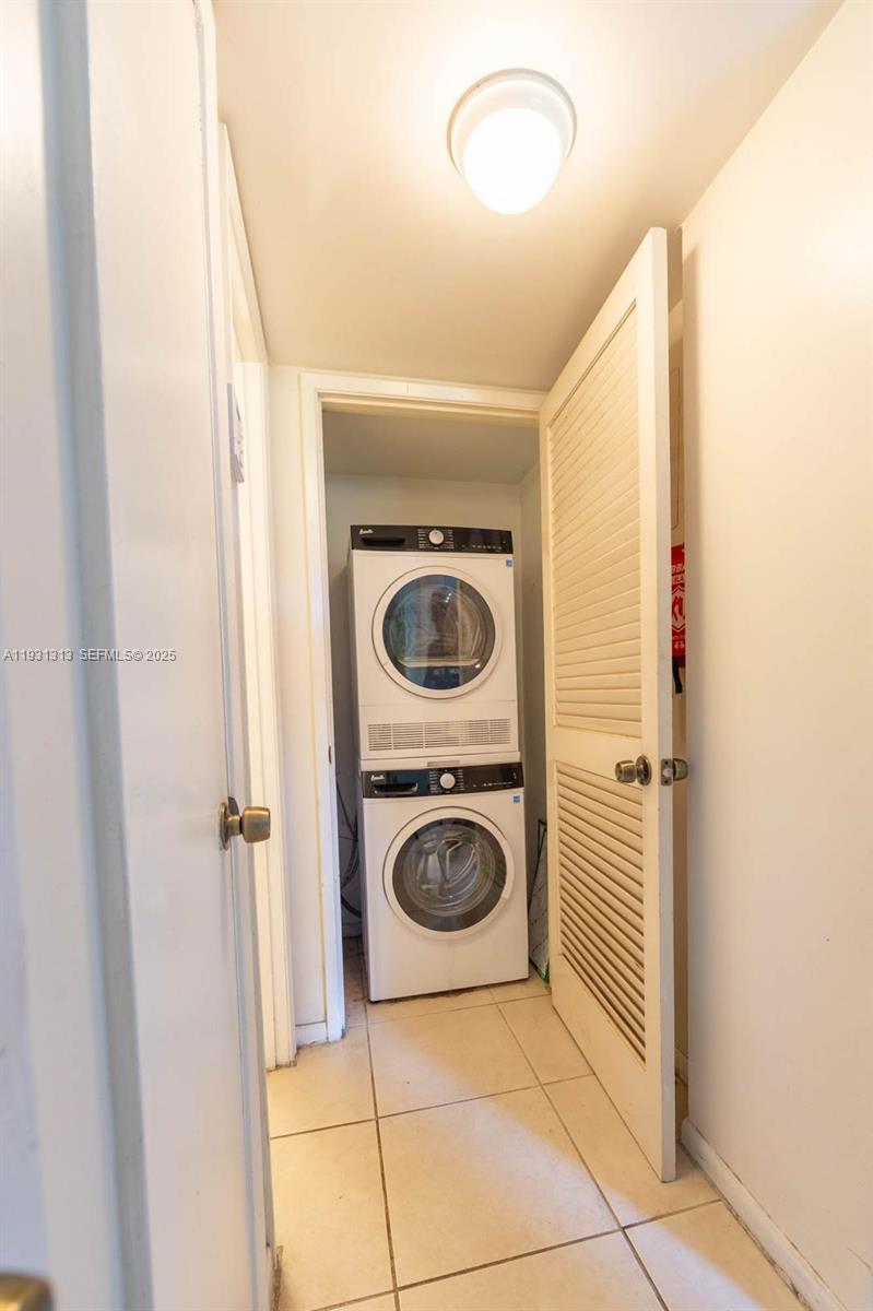 FERNWOODS CONDO NO 3 - Residential