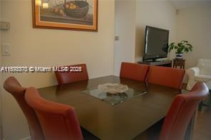IMAGES OF KENDALL CONDO - Residential Lease