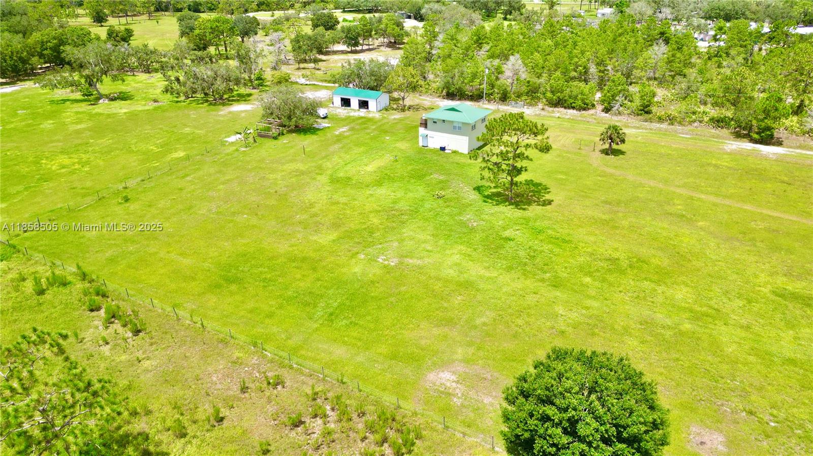 LAKE MONTAZA ESTATES - Residential