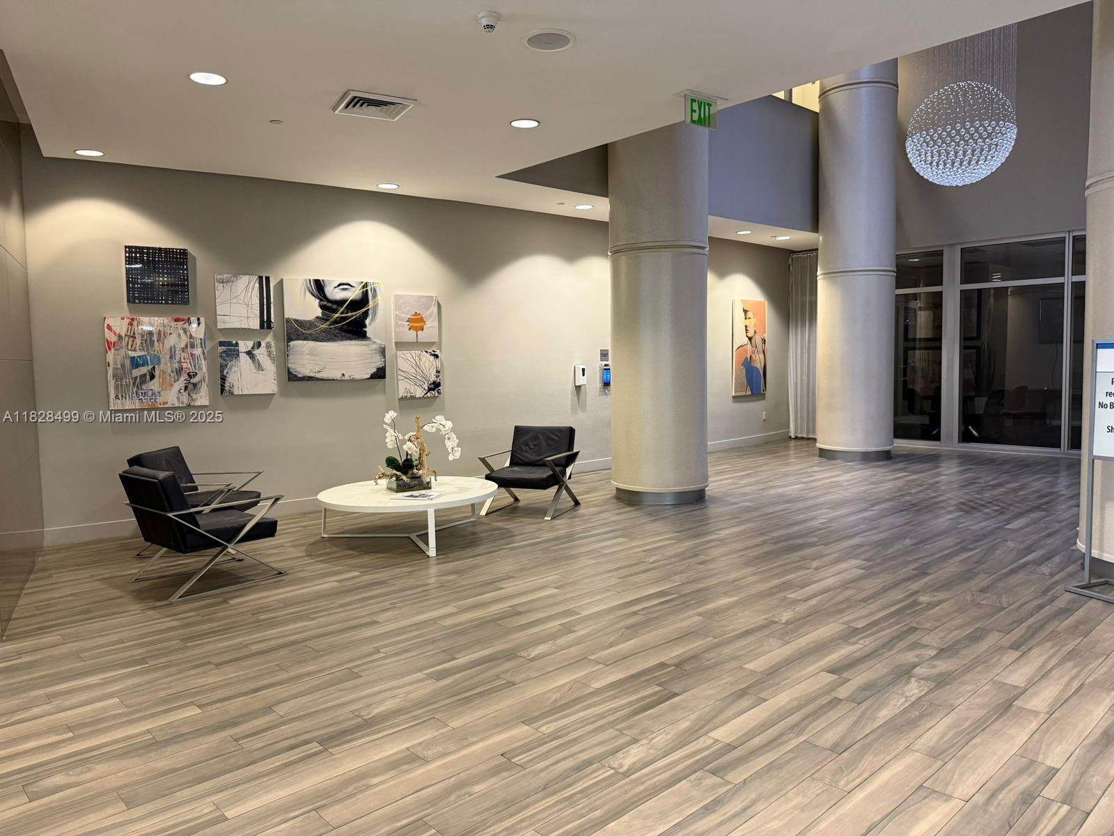 OPERA TOWER CONDO - Residential