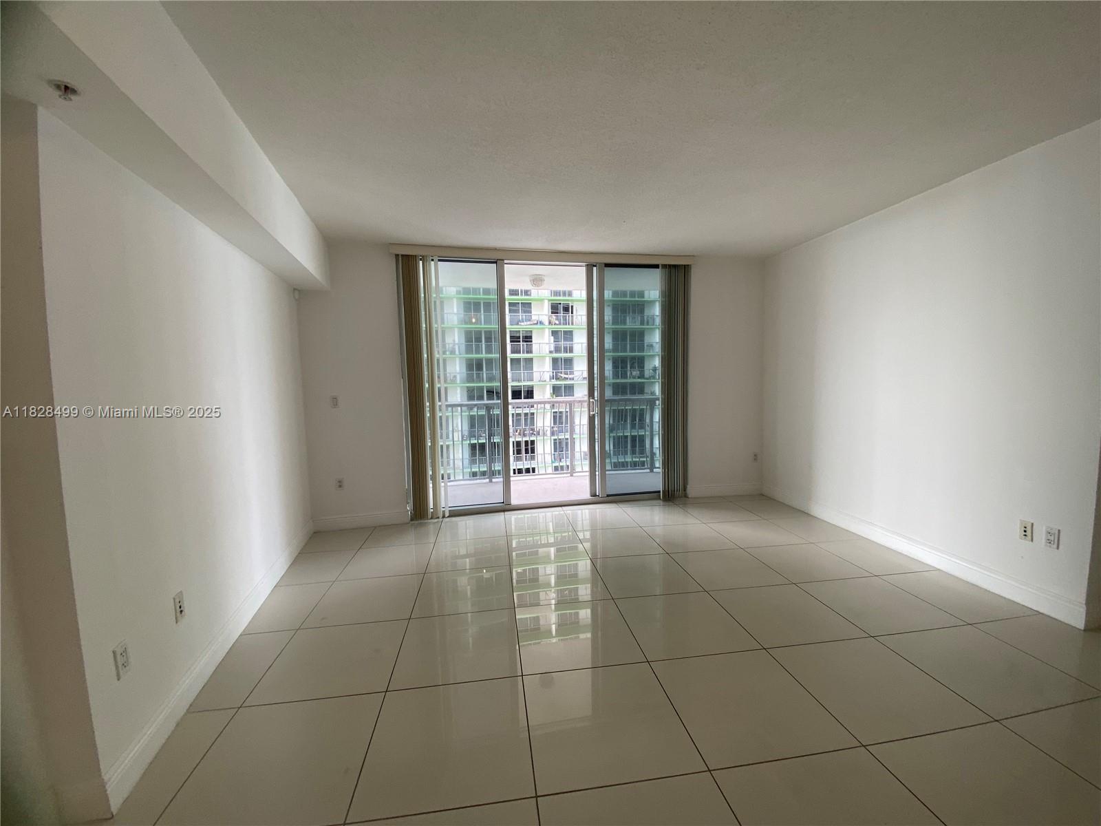 OPERA TOWER CONDO - Residential