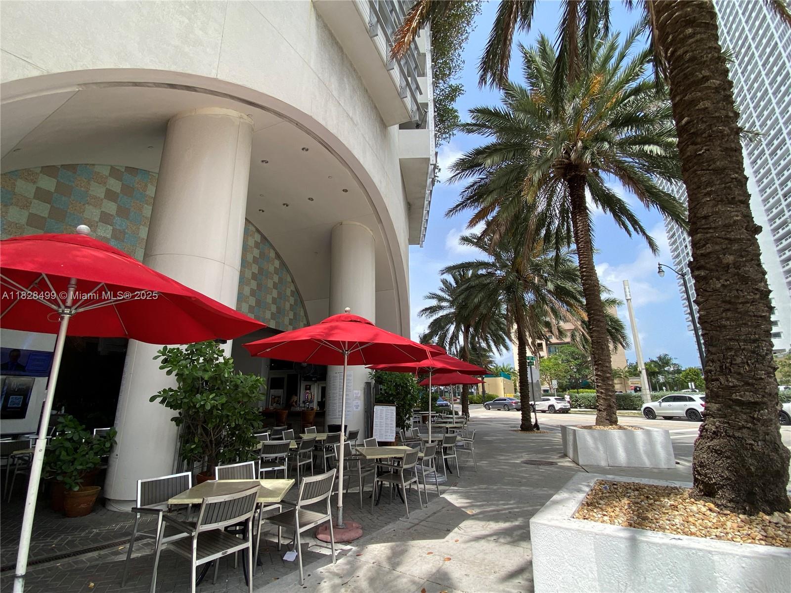 1750 N Bayshore Dr 2707