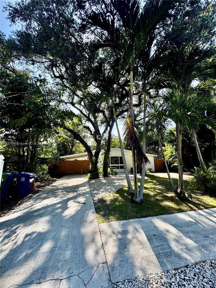 RIVERSIDE ESTATES ADD REV - Residential Lease