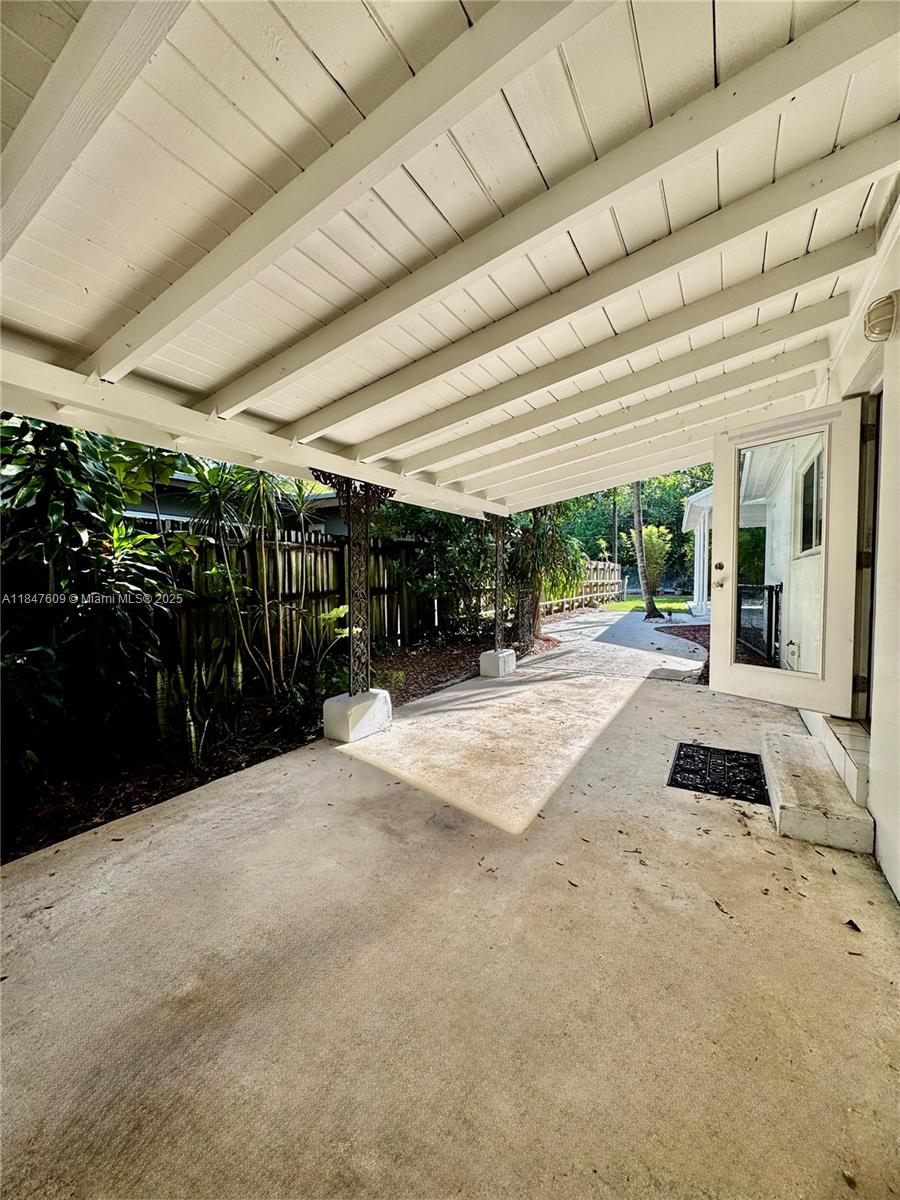 RIVERSIDE ESTATES ADD REV - Residential Lease