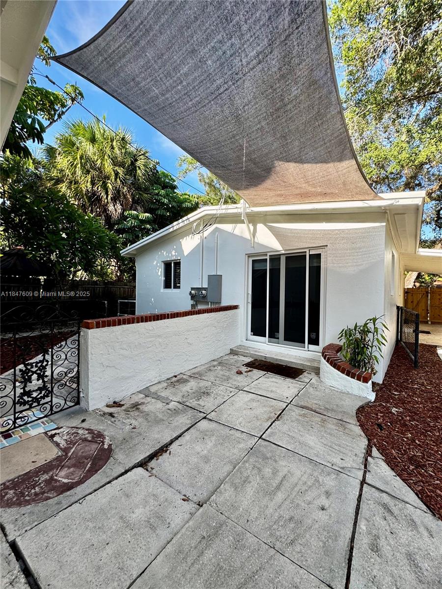 RIVERSIDE ESTATES ADD REV - Residential Lease