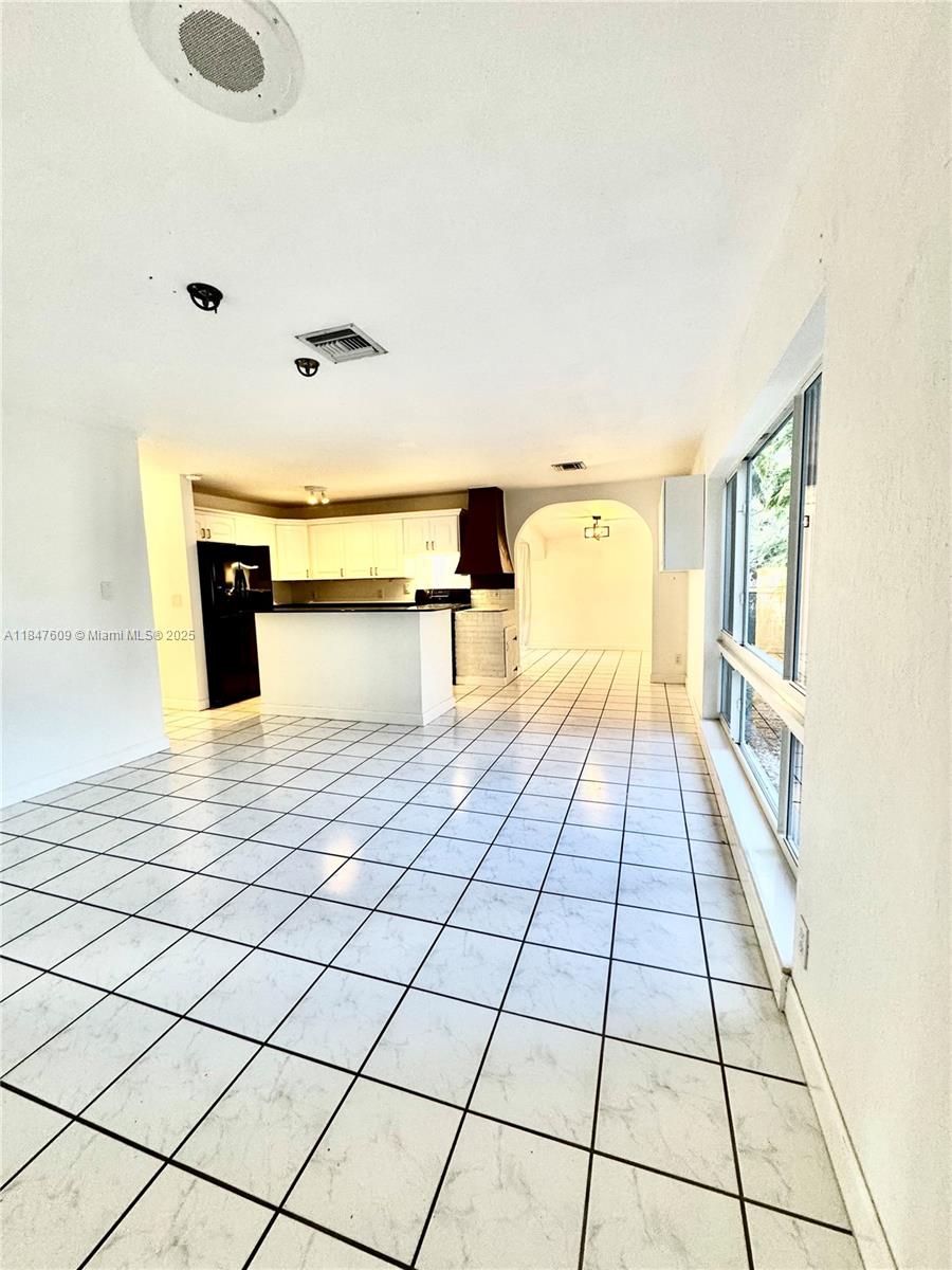 RIVERSIDE ESTATES ADD REV - Residential Lease