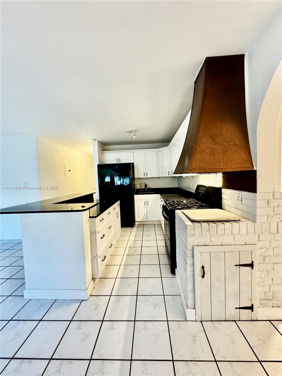 RIVERSIDE ESTATES ADD REV - Residential Lease