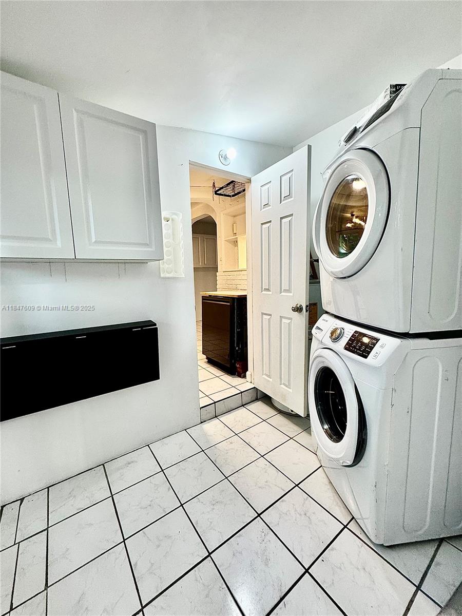 RIVERSIDE ESTATES ADD REV - Residential Lease